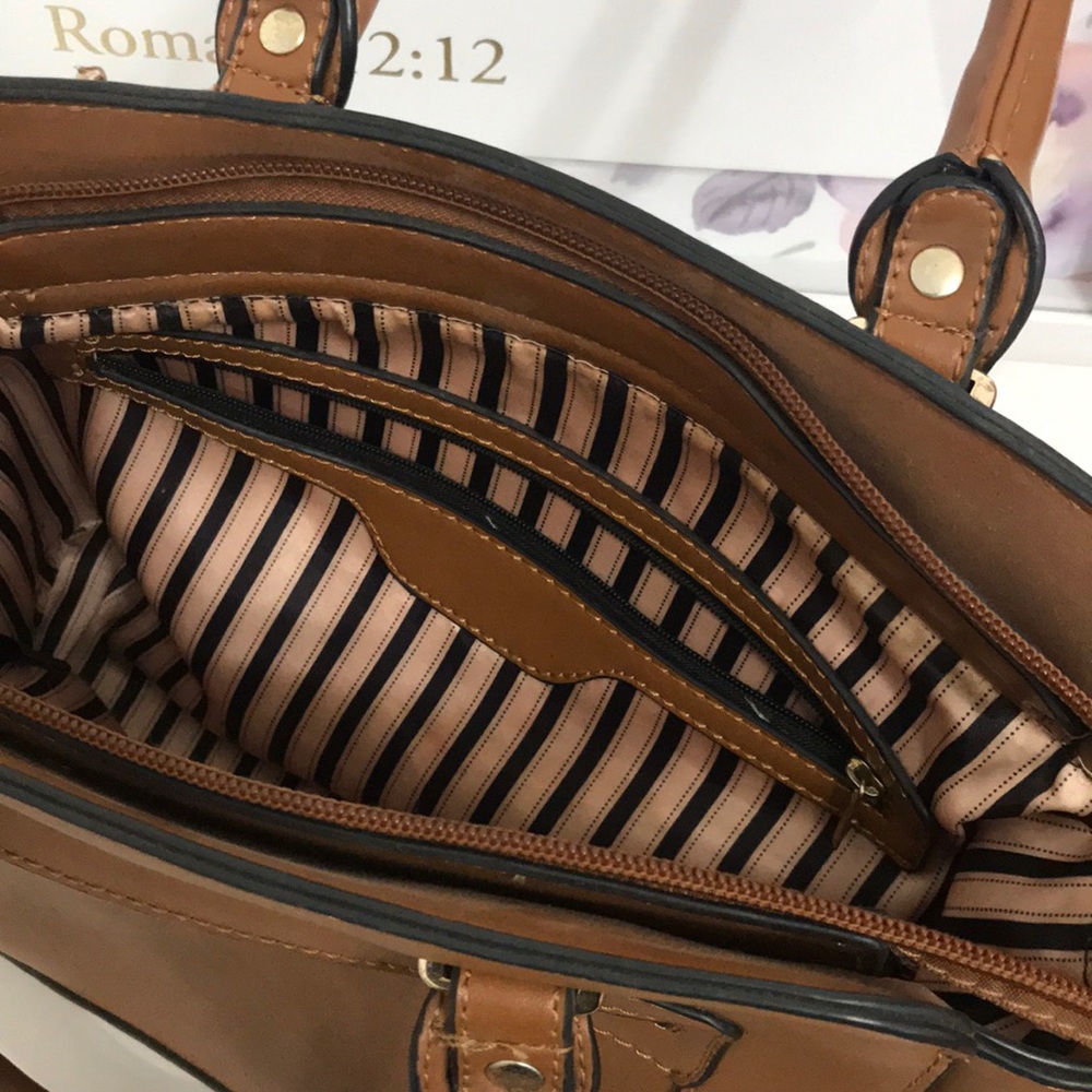 Bag - Picture 2 of 2